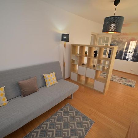 Le Bleu Apartment Constanta Exterior photo